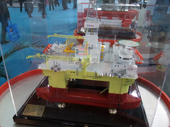海洋鉆井平臺(tái)模型