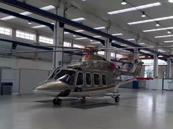 直升機體驗?zāi)Ｐ?/></a>
                                    <p class=